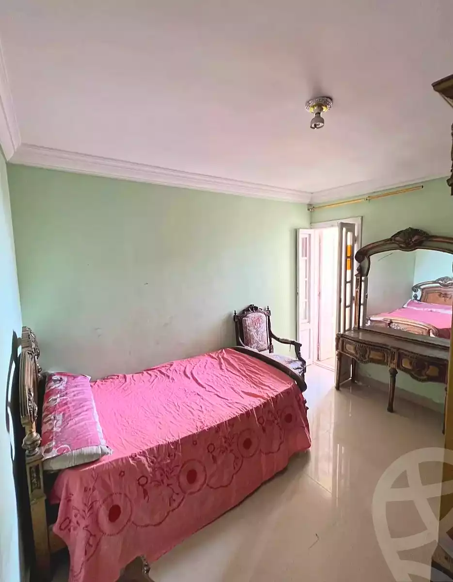 https://aqarmap.com.eg/ar/listing/7009636-for-sale-alexandria-miami-khld-bn-lwlyd