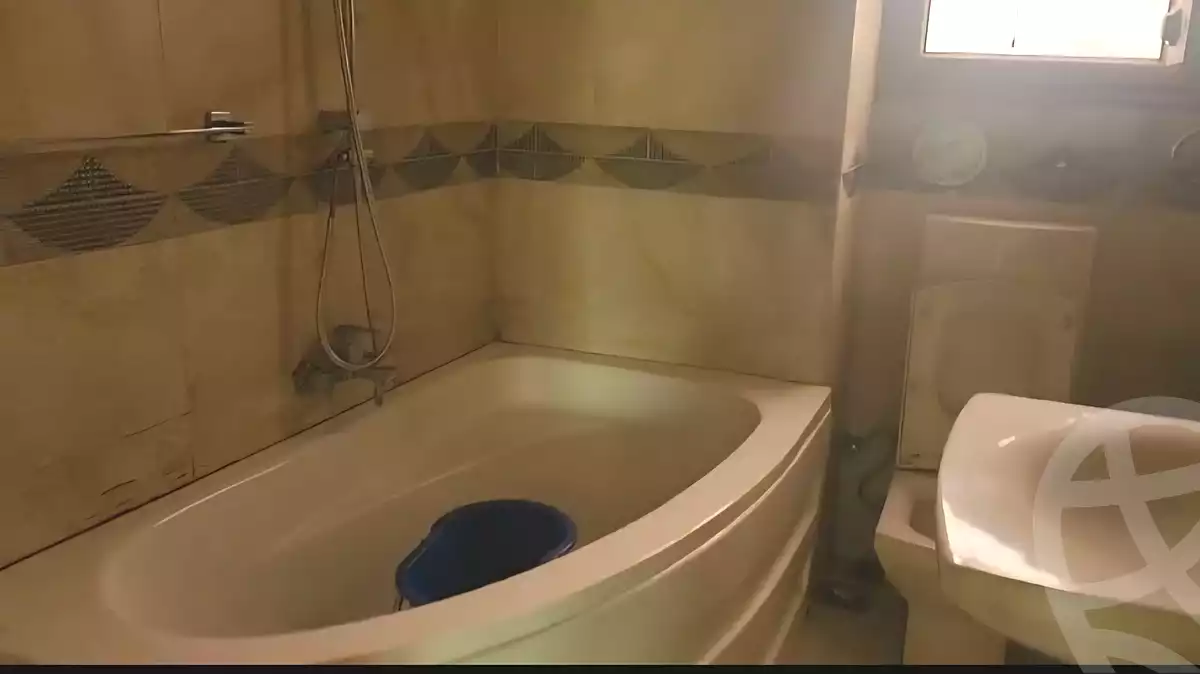 https://aqarmap.com.eg/en/listing/7009843-for-rent-cairo-el-zaytun-lzytwn-lshrqy-toman-bai-st