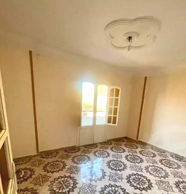 https://aqarmap.com.eg/ar/listing/7009943-for-rent-alexandria-moharram-bey