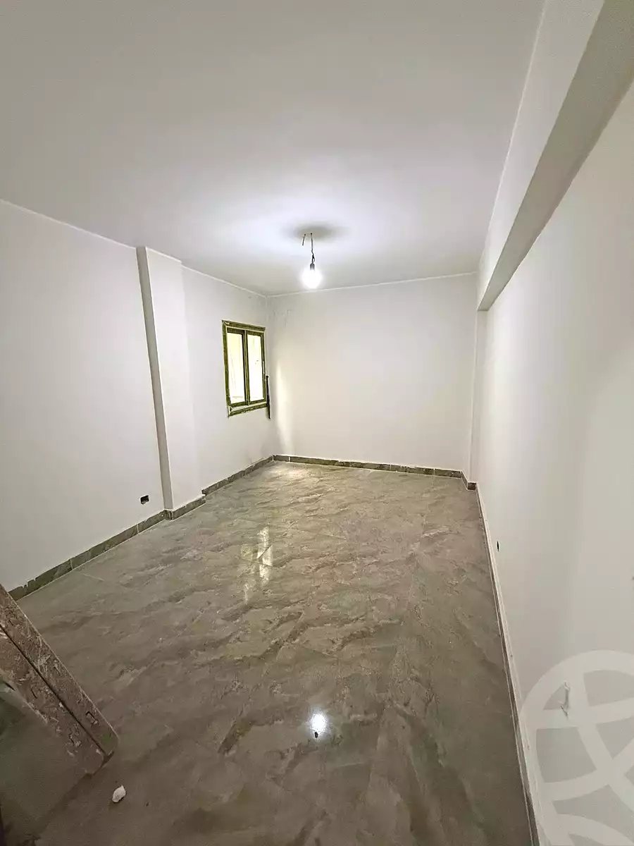 https://aqarmap.com.eg/ar/listing/7009982-for-sale-alexandria-sydy-bshr-sydy-bshr-bhry-street-16