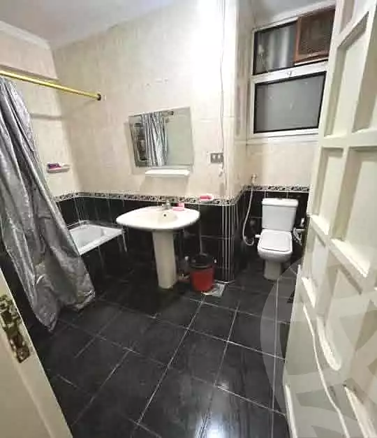 https://aqarmap.com.eg/en/listing/7009967-for-sale-alexandria-ganaklis