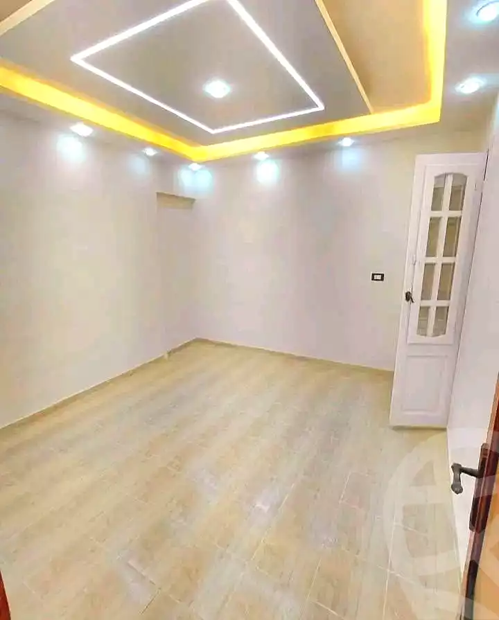 https://aqarmap.com.eg/en/listing/7010022-for-sale-alexandria-el-mandara-shr-mlk-hfny