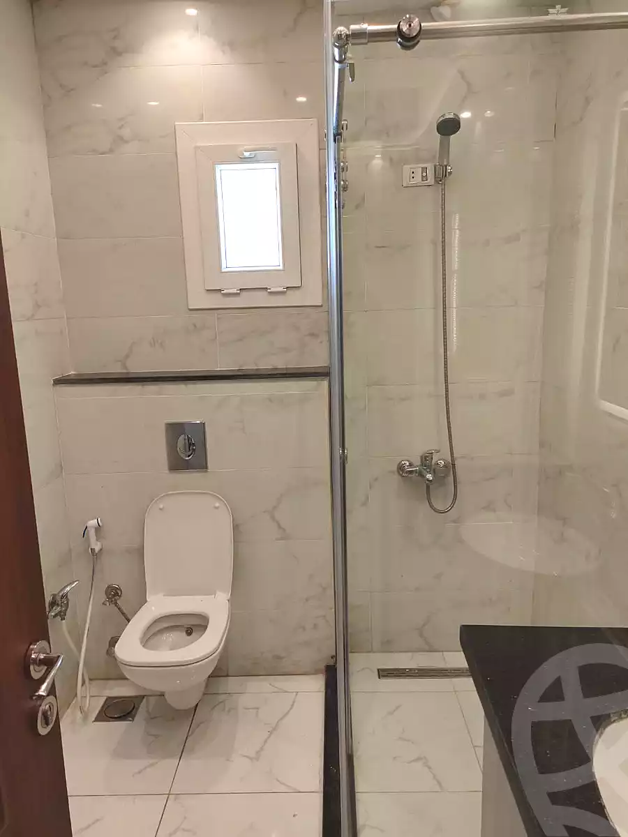 https://aqarmap.com.eg/en/listing/7010060-for-sale-cairo-new-cairo-madinaty-lmntq-lkhms-fylt-group-19
