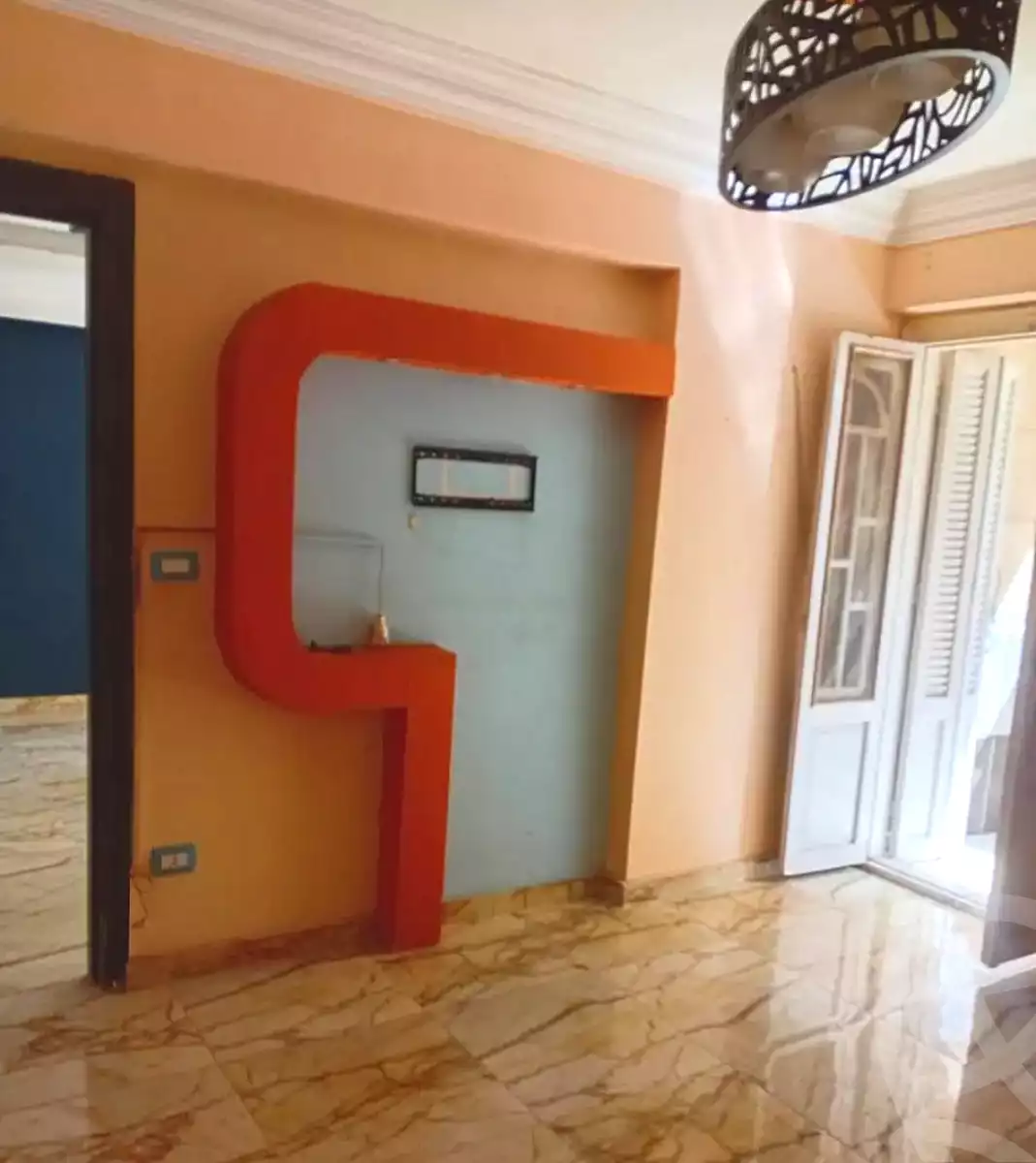 https://aqarmap.com.eg/ar/listing/7010135-for-sale-alexandria-sydy-bshr-sydy-bshr-bhry-gamal-abd-el-nasir-st