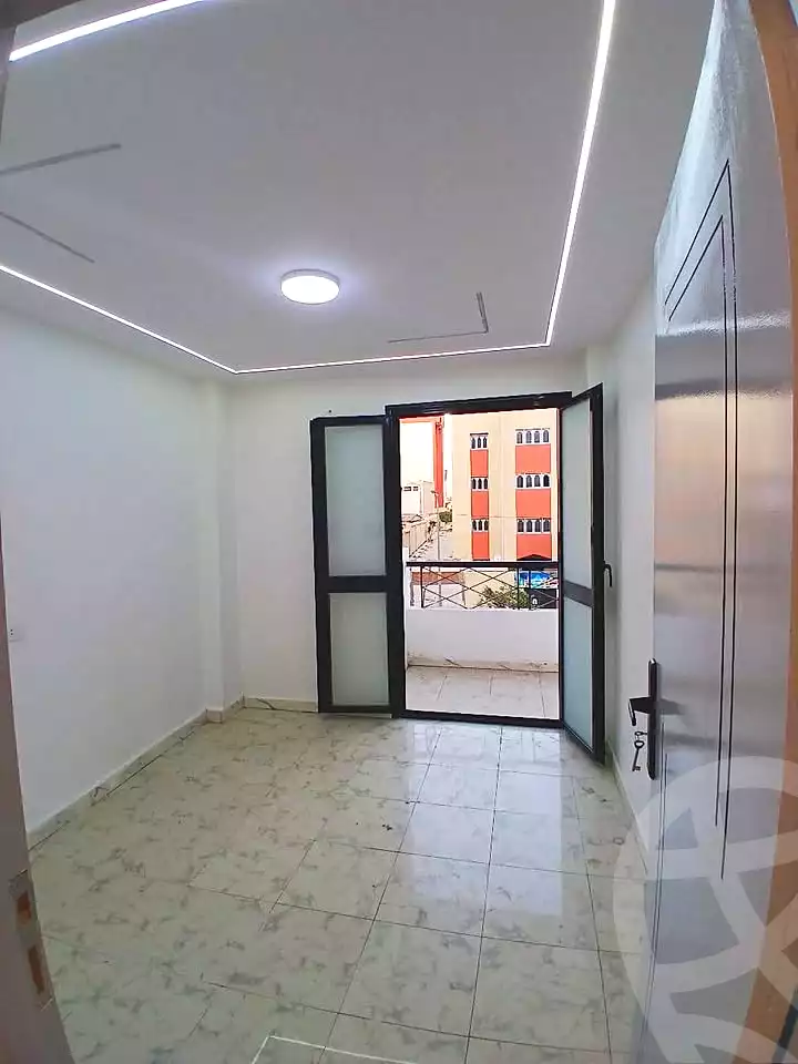 https://aqarmap.com.eg/ar/listing/7010215-for-sale-alexandria-miami-iskandar-ibrahim-st