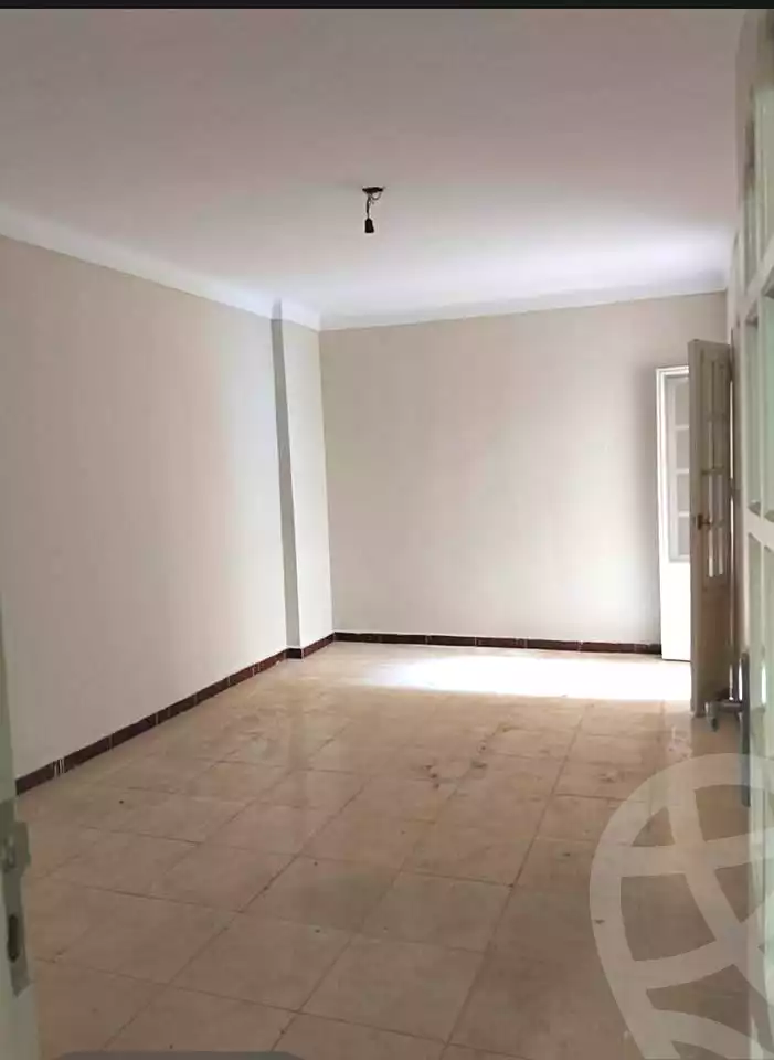 https://aqarmap.com.eg/en/listing/7010248-for-sale-alexandria-miami-iskandar-ibrahim-st