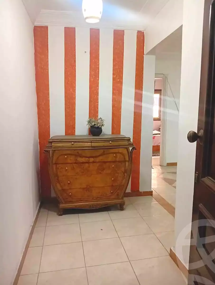 https://aqarmap.com.eg/ar/listing/7010360-for-rent-alexandria-el-asafra-l-sfr-bhry