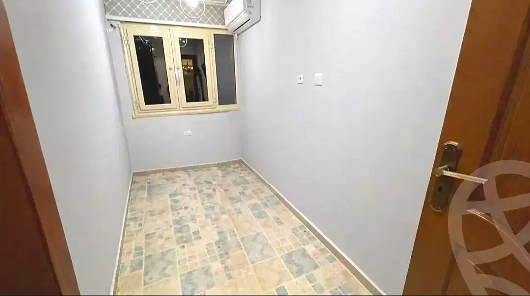 https://aqarmap.com.eg/en/listing/7010385-for-sale-alexandria-moharram-bey