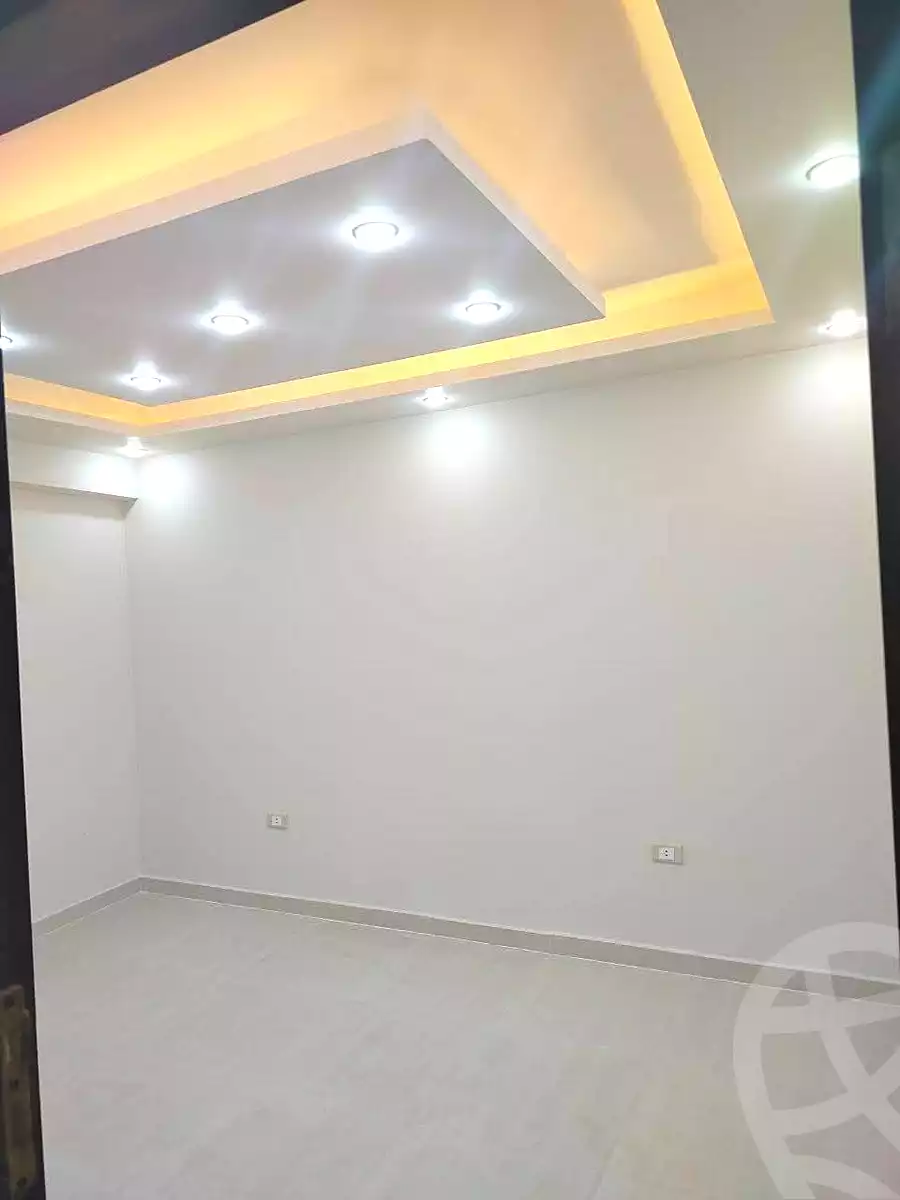 https://aqarmap.com.eg/ar/listing/7010639-for-sale-alexandria-al-agamy-lbytsh-bianchiii