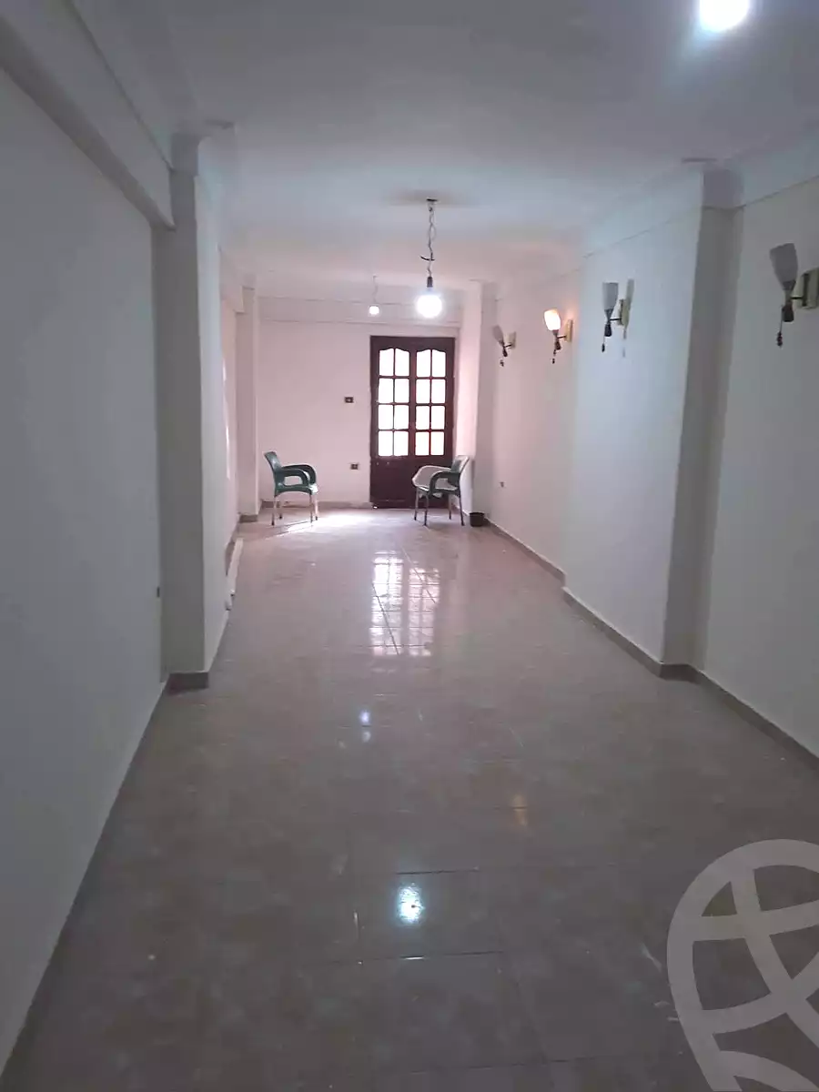 https://aqarmap.com.eg/ar/listing/7010714-for-rent-alexandria-el-asafra-l-sfr-bhry