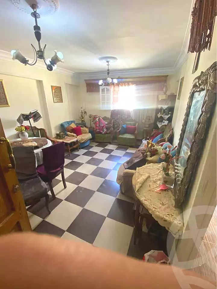 https://aqarmap.com.eg/ar/listing/7010701-for-sale-alexandria-ganaklis-el-arwam-church-st