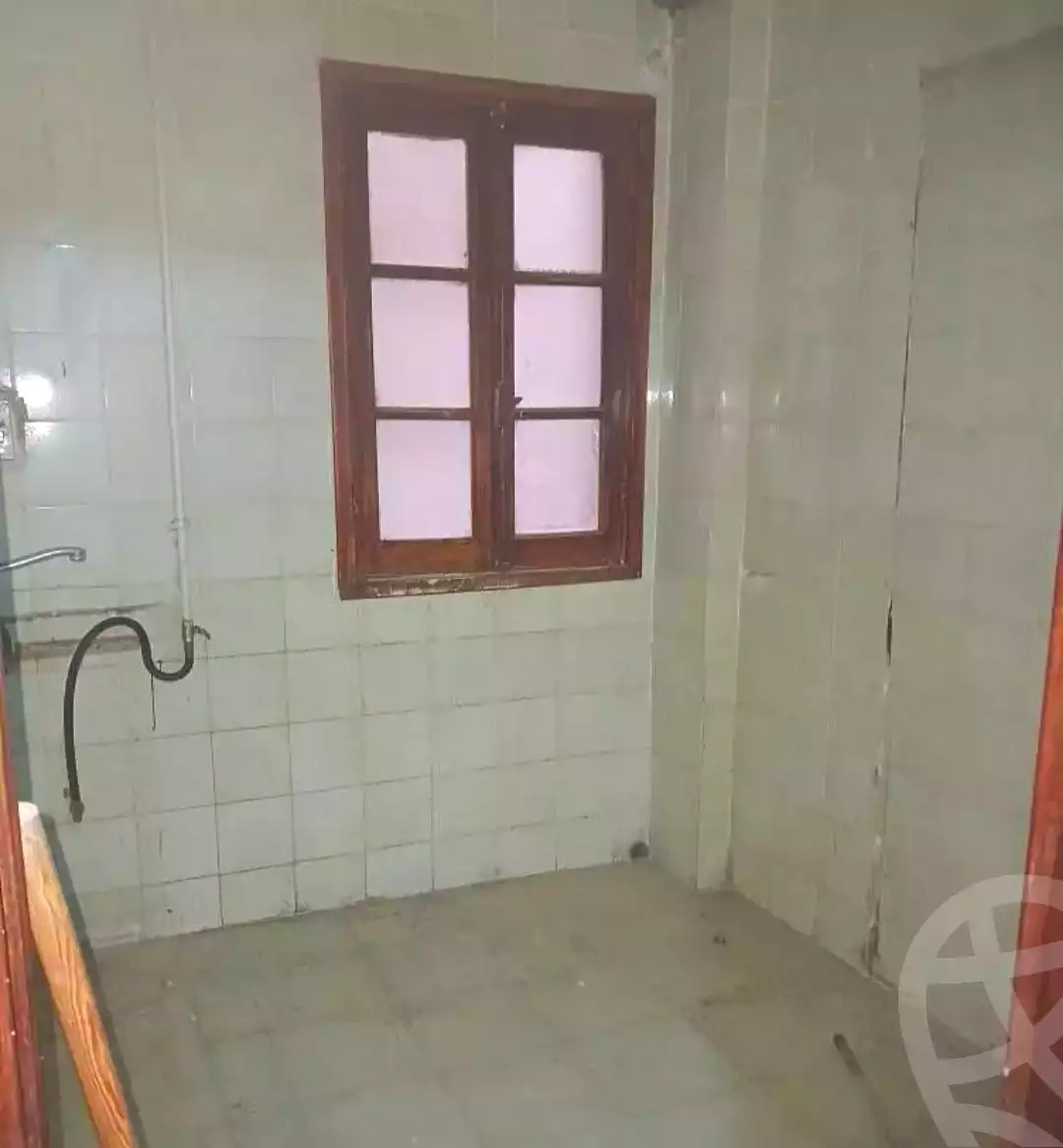 https://aqarmap.com.eg/ar/listing/7010719-for-sale-alexandria-sydy-bshr-tryq-ljysh