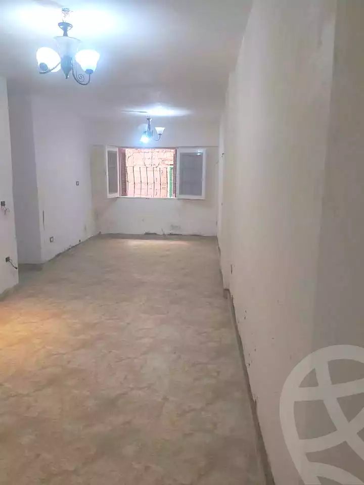 https://aqarmap.com.eg/ar/listing/7010919-for-sale-alexandria-al-agamy-el-hanouvel