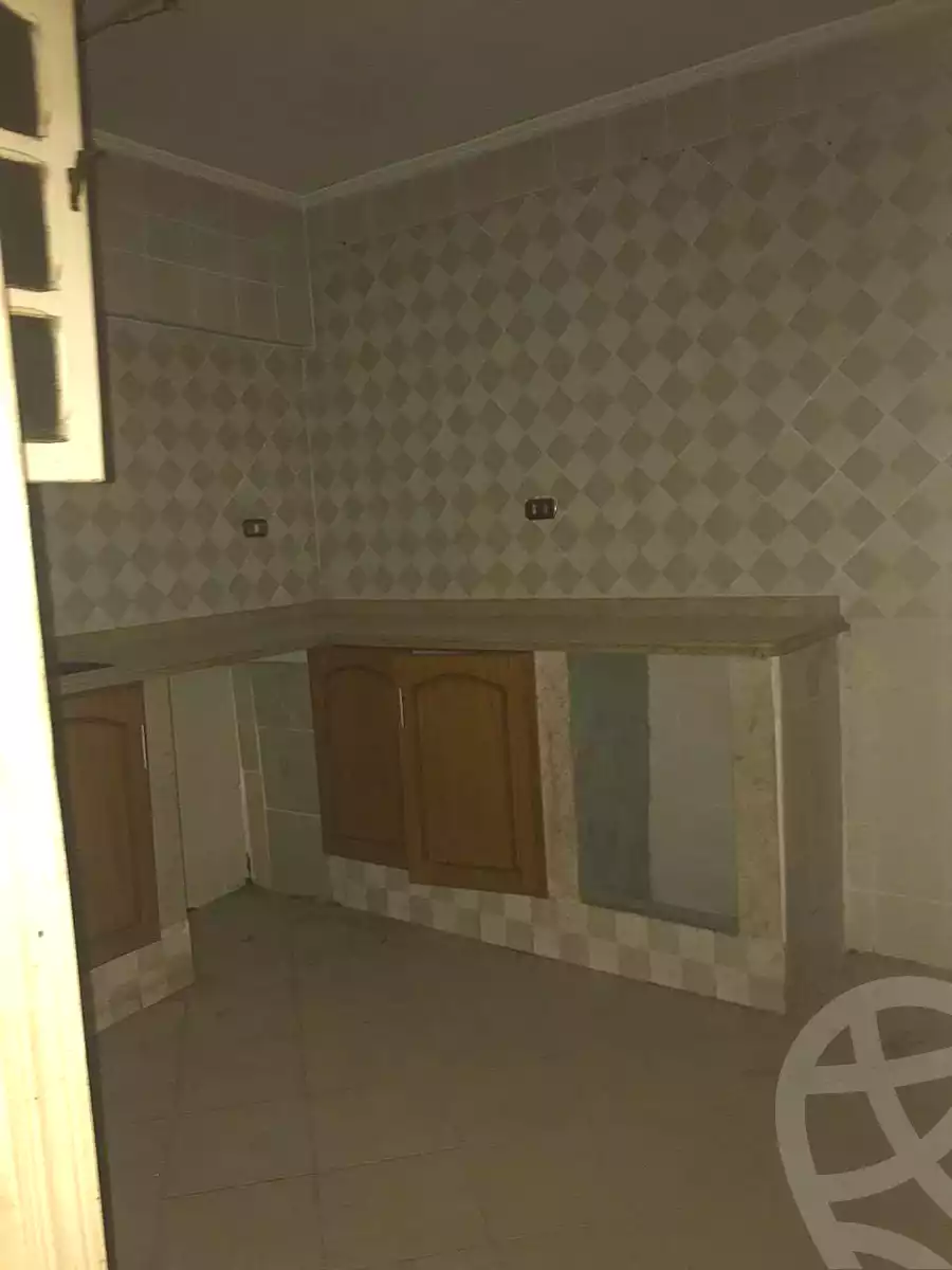 https://aqarmap.com.eg/ar/listing/7010925-for-sale-alexandria-al-agamy-lbytsh-el-bostan-st
