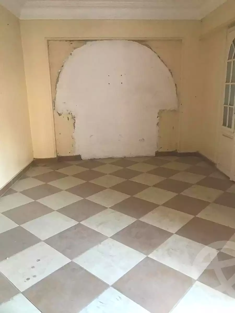 https://aqarmap.com.eg/ar/listing/7010925-for-sale-alexandria-al-agamy-lbytsh-el-bostan-st