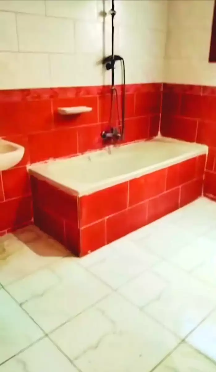 https://aqarmap.com.eg/en/listing/7010987-for-sale-alexandria-al-agamy-el-hanouvel-abo-el-shawareb-st