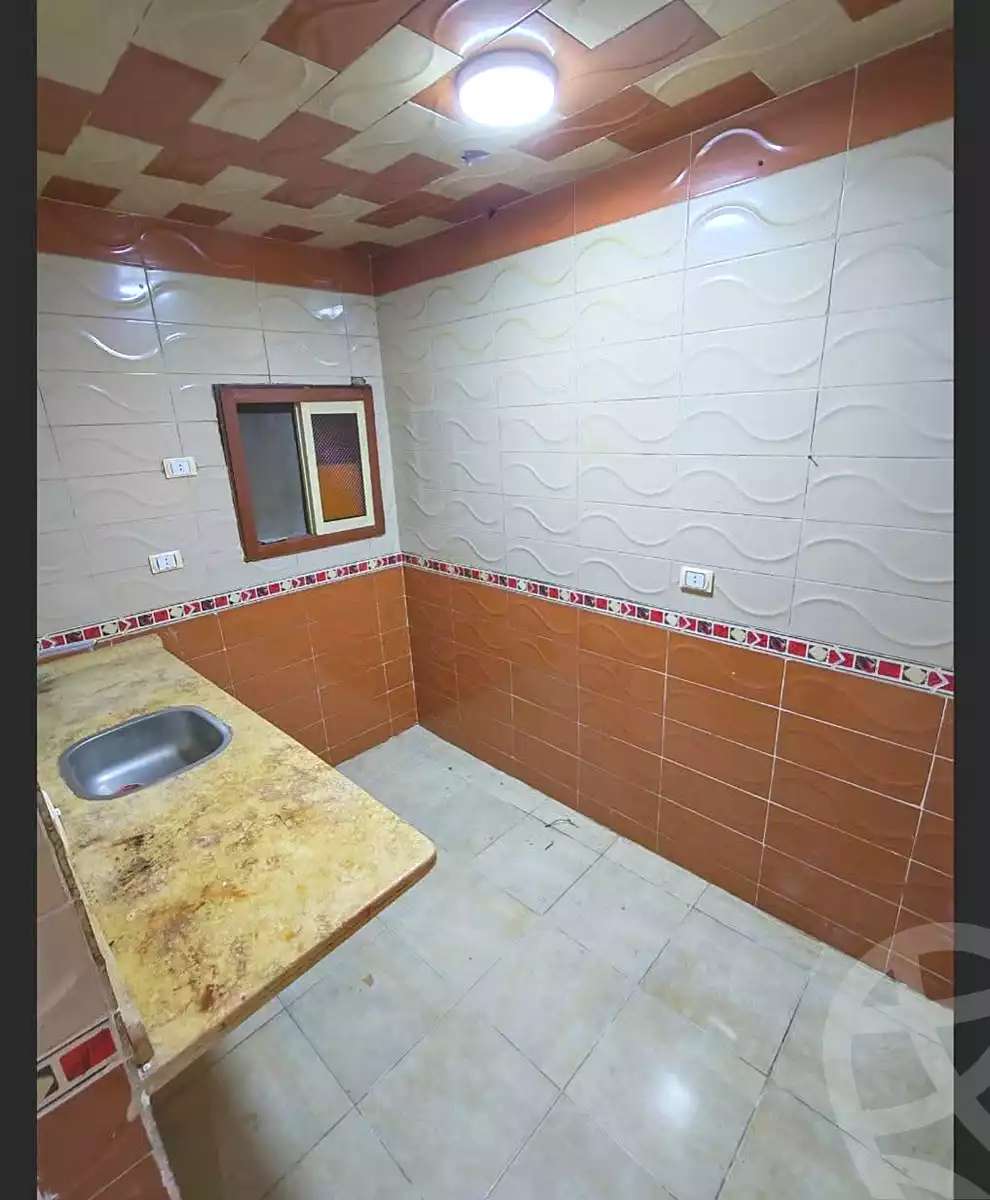 https://aqarmap.com.eg/en/listing/7011008-for-sale-alexandria-al-agamy-el-hanouvel