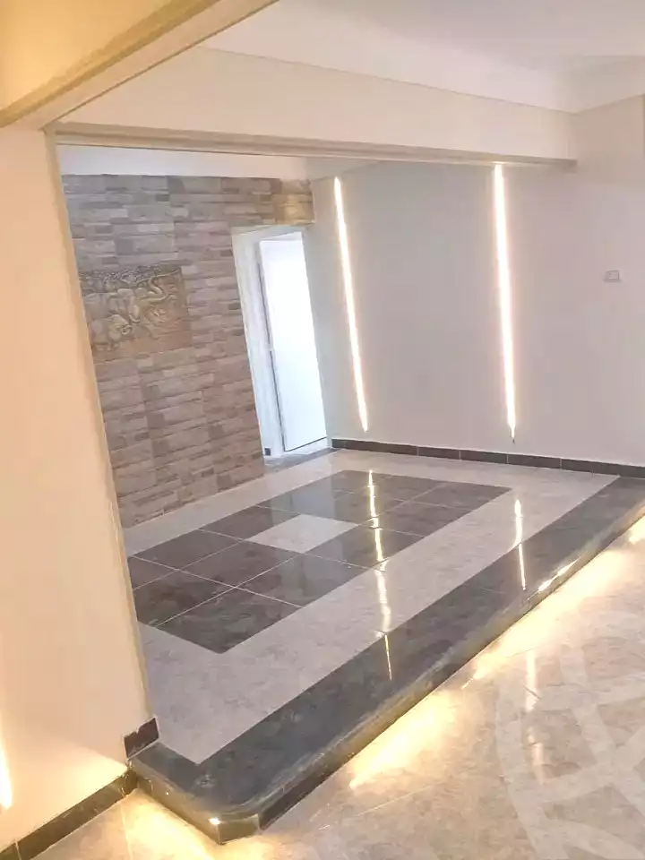https://aqarmap.com.eg/en/listing/7011017-for-sale-alexandria-al-agamy-el-hanouvel-al-haded-we-al-soulb-st