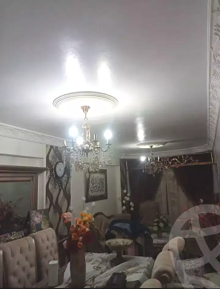 https://aqarmap.com.eg/en/listing/7011181-for-sale-alexandria-al-agamy-el-hanouvel-abo-bakr-el-sedeek-st