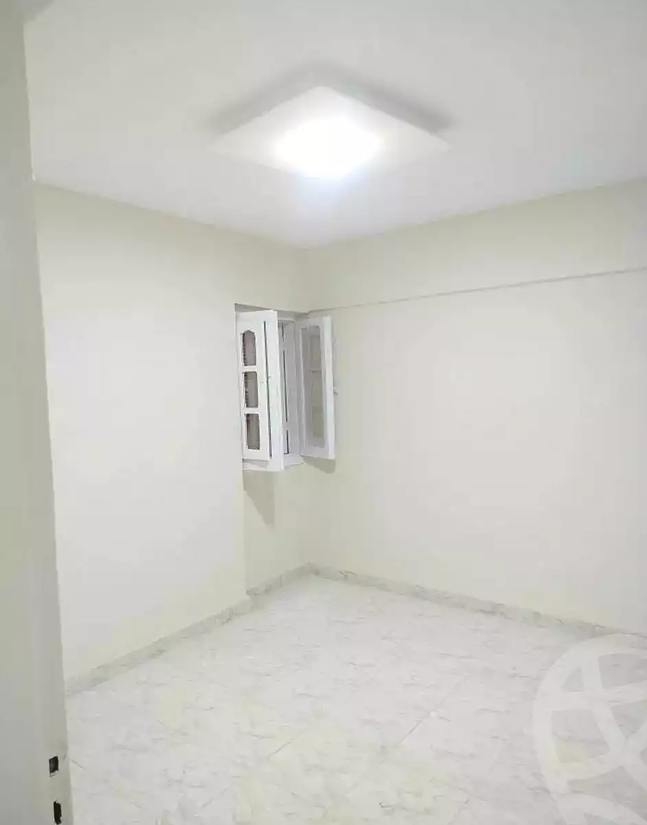 https://aqarmap.com.eg/en/listing/7011289-for-sale-alexandria-al-agamy-el-hanouvel-al-haded-we-al-soulb-st