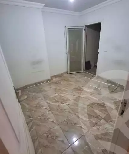 https://aqarmap.com.eg/en/listing/7011499-for-rent-alexandria-sydy-bshr