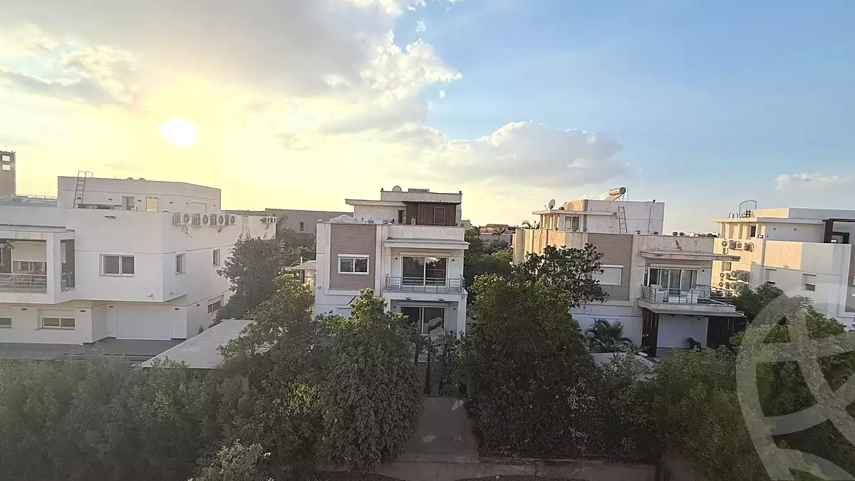 https://aqarmap.com.eg/ar/listing/7011309-for-sale-cairo-new-cairo-madinaty-lmntq-lkhms-fylt-group-21