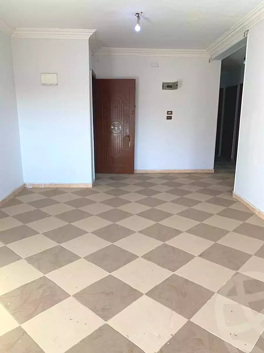 https://aqarmap.com.eg/ar/listing/7011898-for-rent-cairo-faisal-el-tawabeq-el-shaheed-ahmed-hamdy-st
