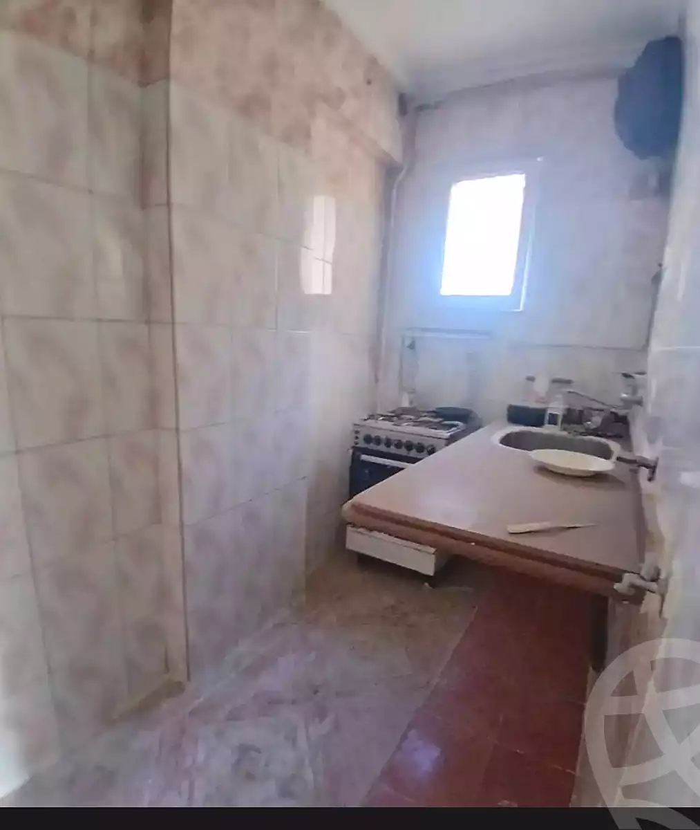 https://aqarmap.com.eg/en/listing/7011933-for-sale-alexandria-el-asafra-salman-el-farsi-st