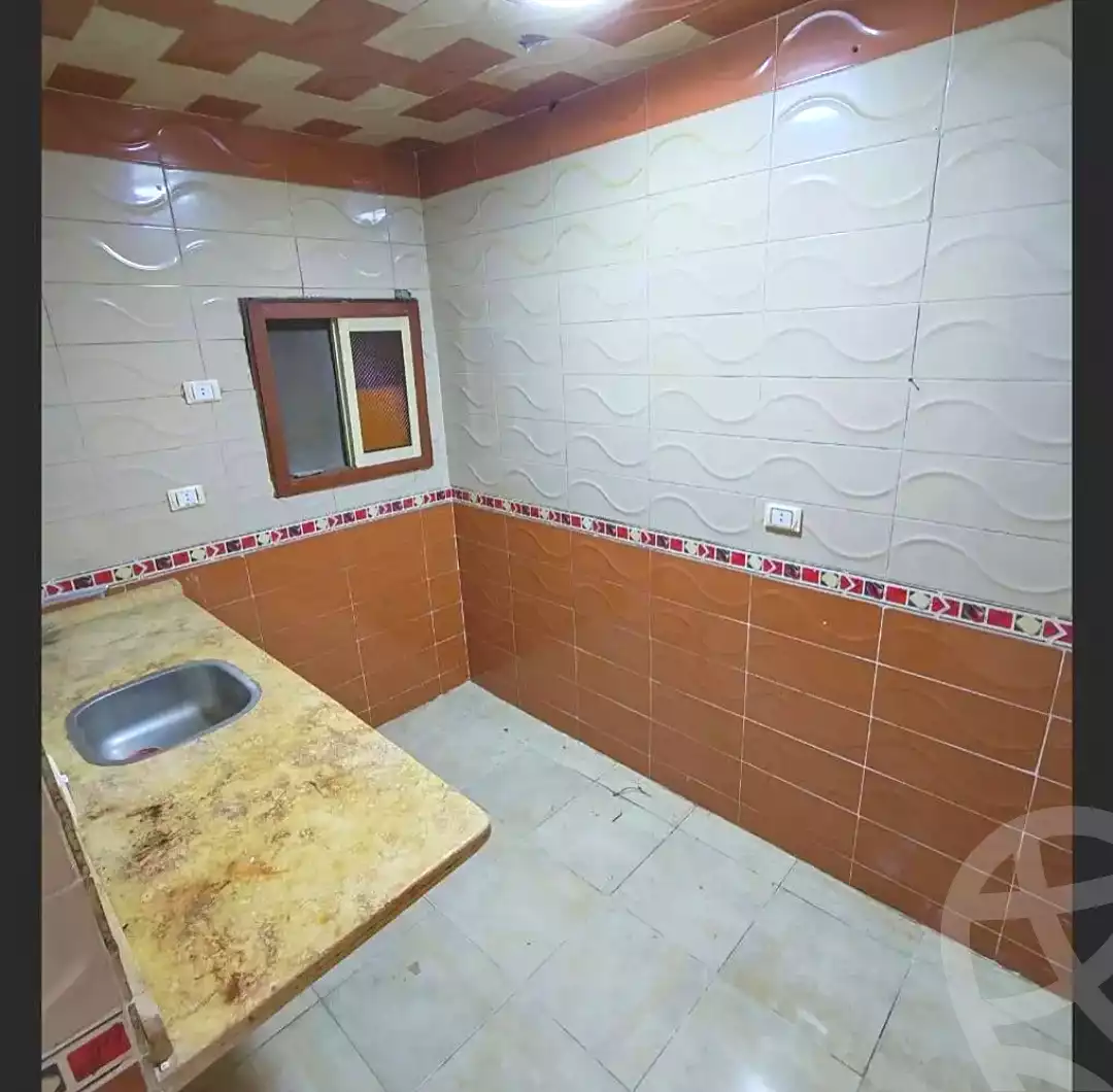 https://aqarmap.com.eg/ar/listing/7012212-for-sale-alexandria-al-agamy-el-hanouvel