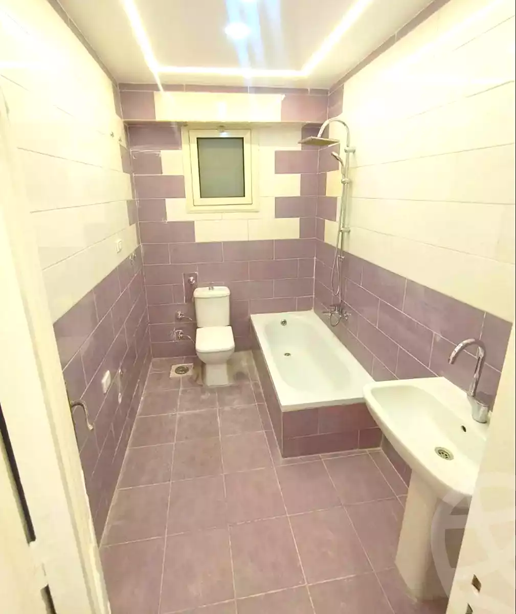 https://aqarmap.com.eg/ar/listing/7012480-for-sale-alexandria-sydy-bshr-sydy-bshr-bhry