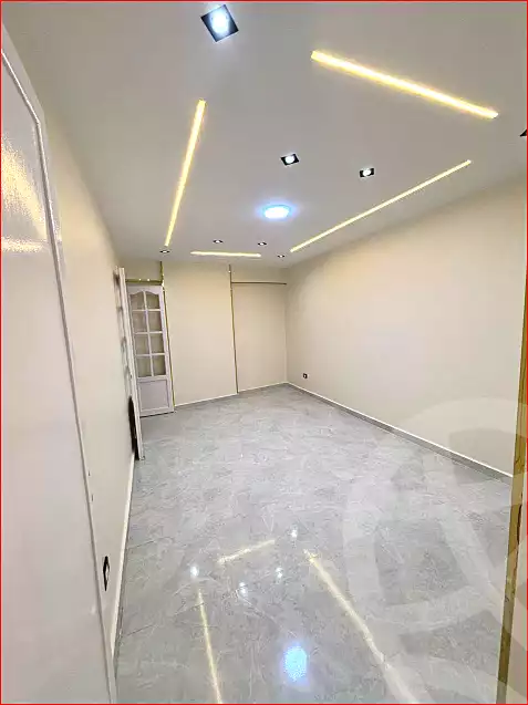 https://aqarmap.com.eg/ar/listing/7012822-for-sale-alexandria-sydy-bshr-sydy-bshr-bhry-shr-mhmwd-l-yswy