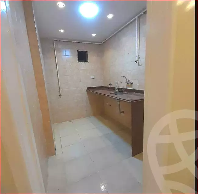 https://aqarmap.com.eg/ar/listing/7012839-for-sale-alexandria-sydy-bshr-sydy-bshr-bhry