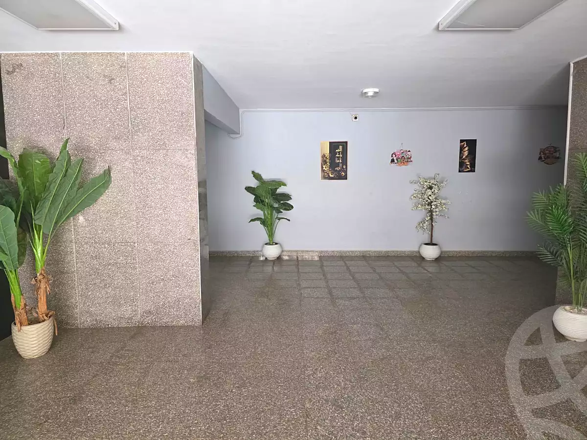 https://aqarmap.com.eg/ar/listing/6976800-for-sale-cairo-el-maadi-zahraa-el-maadi-eighth-neighborhood