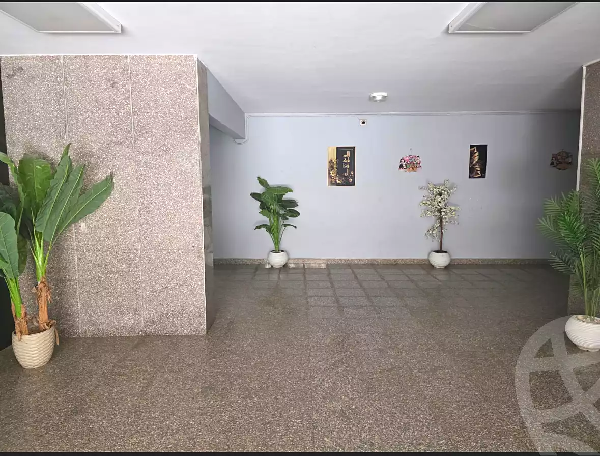 https://aqarmap.com.eg/ar/listing/6976800-for-sale-cairo-el-maadi-zahraa-el-maadi-eighth-neighborhood