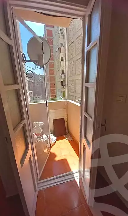 https://aqarmap.com.eg/ar/listing/7012995-for-sale-alexandria-sydy-bshr-sydy-bshr-bhry-gamal-abd-el-nasir-st
