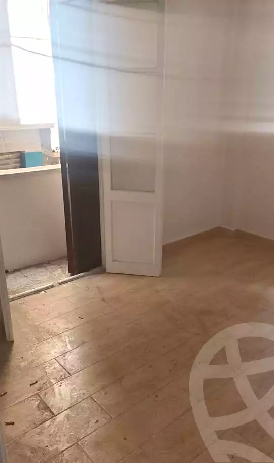 https://aqarmap.com.eg/ar/listing/7013044-for-sale-alexandria-el-mandara-alex-el-mandara-bahri-nemat-allah-st