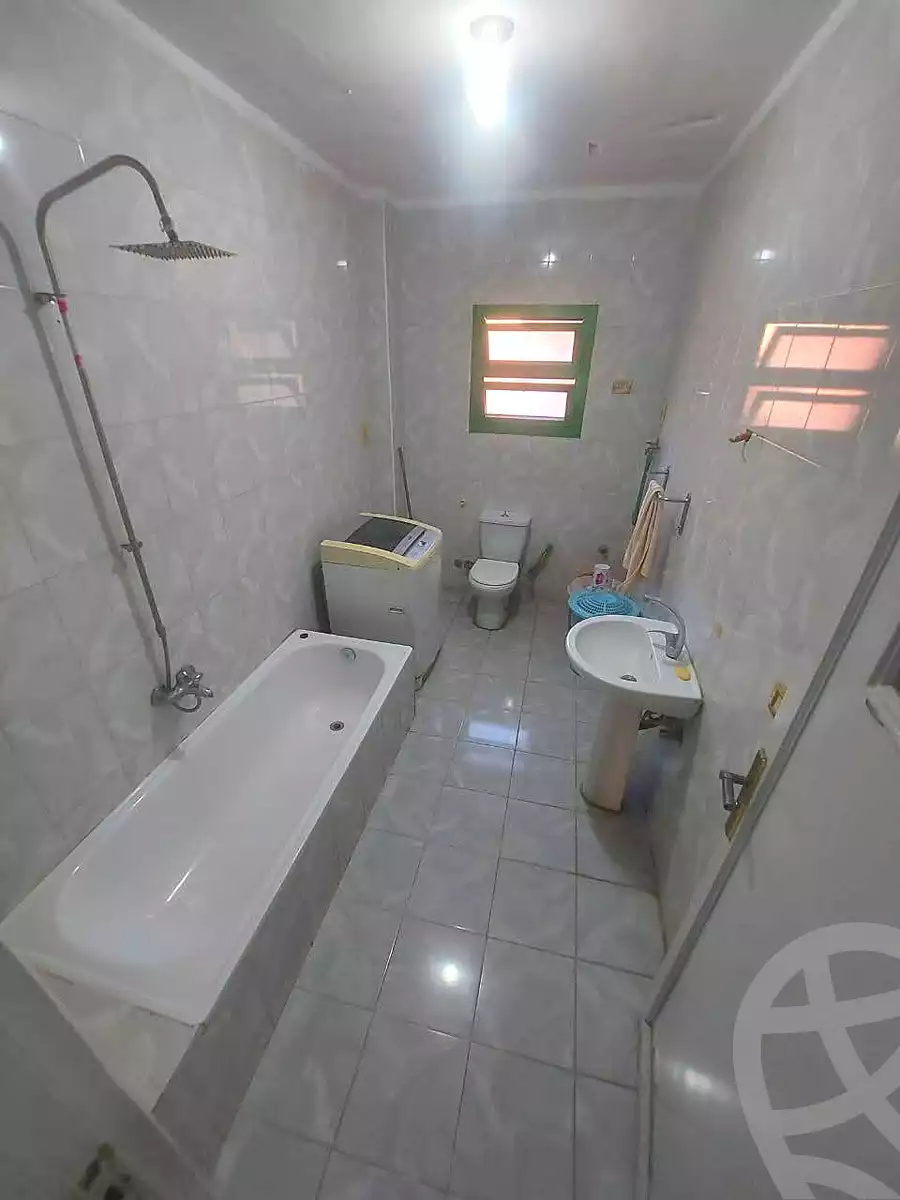 https://aqarmap.com.eg/ar/listing/7013495-for-sale-cairo-helwan-sherif-st