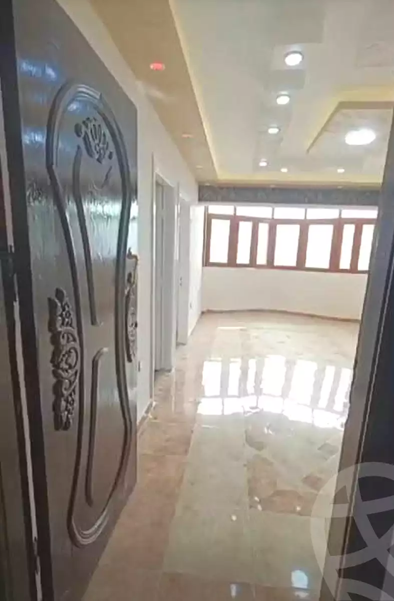 https://aqarmap.com.eg/ar/listing/7013618-for-sale-alexandria-bw-qyr-toson-st