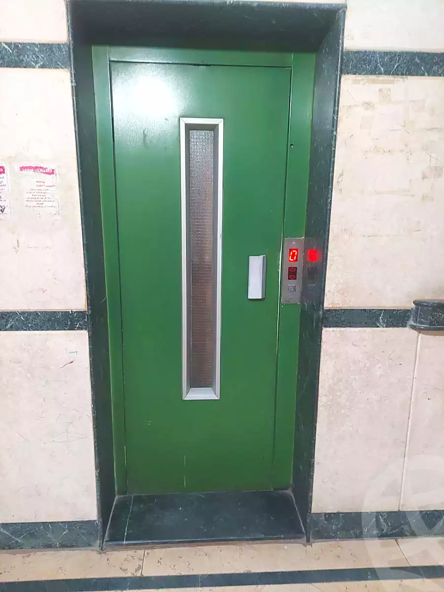 https://aqarmap.com.eg/en/listing/7013848-for-sale-cairo-helwan-ahmed-enci-st