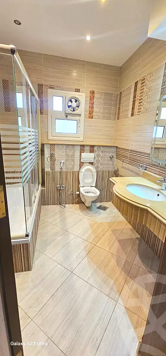 https://aqarmap.com.eg/en/listing/7013861-for-rent-cairo-new-cairo-madinaty-lmntq-lwl-fylt-group-9