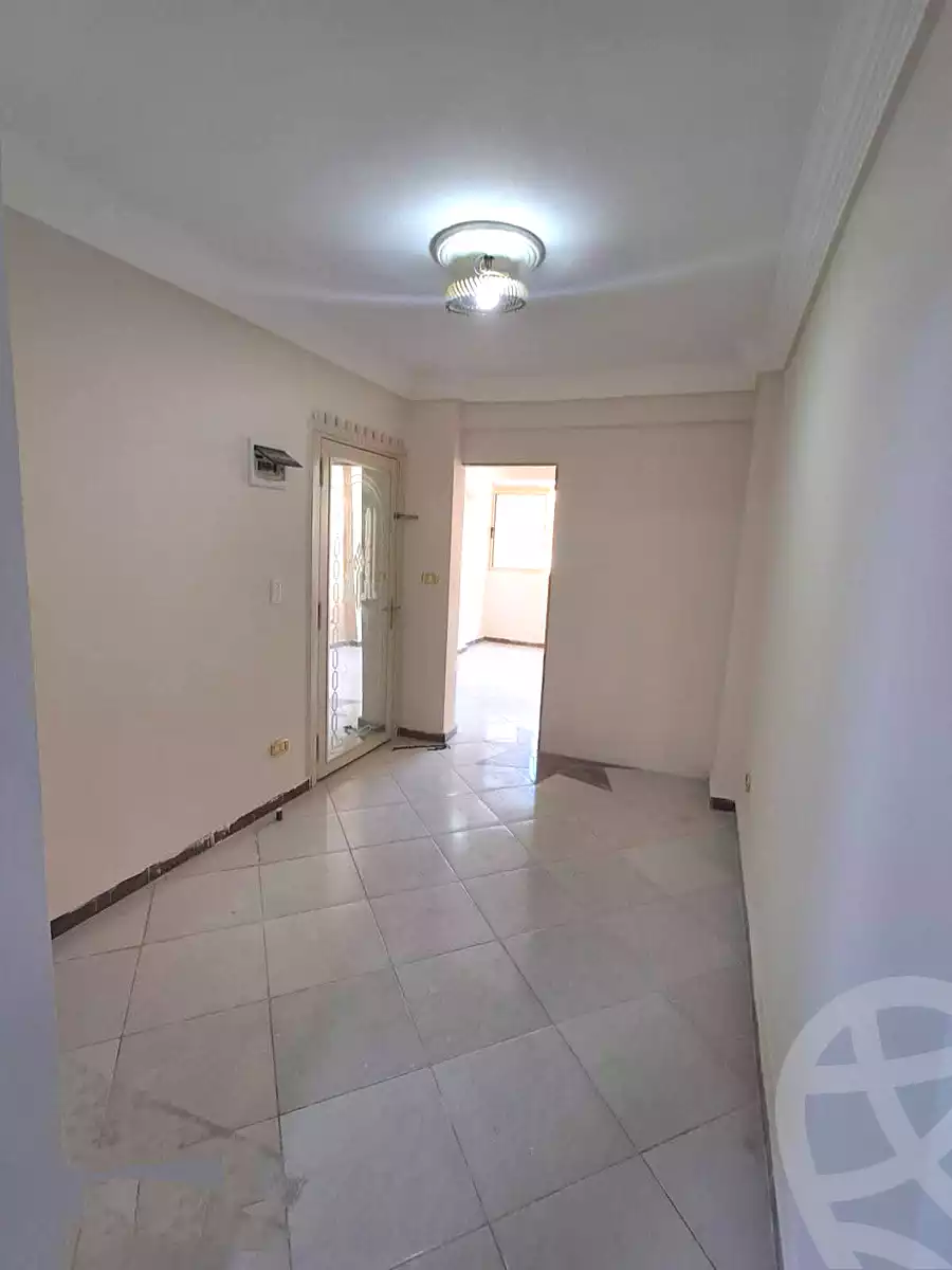 https://aqarmap.com.eg/ar/listing/7014044-for-sale-alexandria-lsywf-el-falki