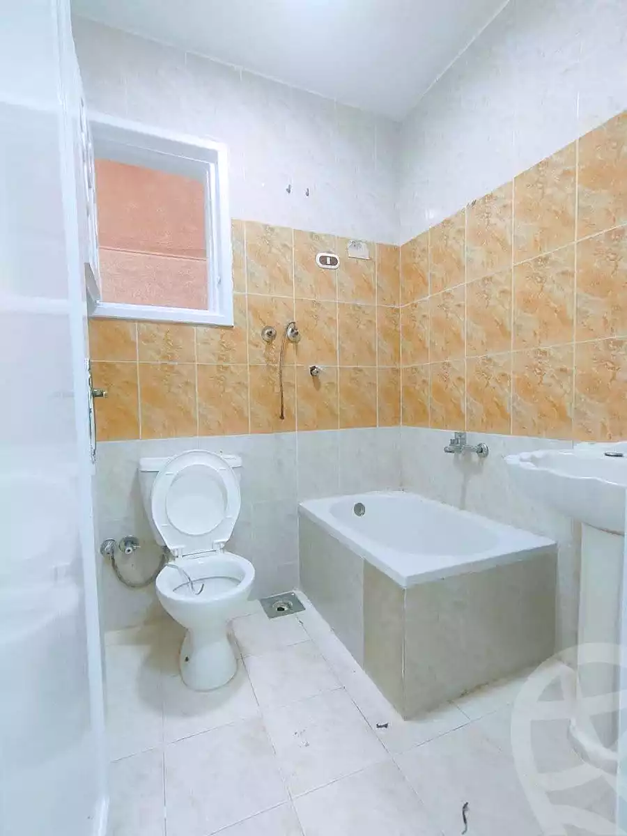 https://aqarmap.com.eg/en/listing/7014072-for-sale-alexandria-al-agamy-shataa-el-nakheel