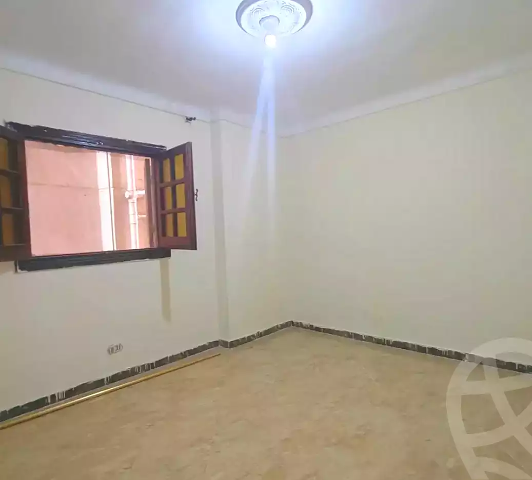 https://aqarmap.com.eg/ar/listing/7014090-for-rent-alexandria-el-asafra-l-sfr-bhry-el-geish-rd