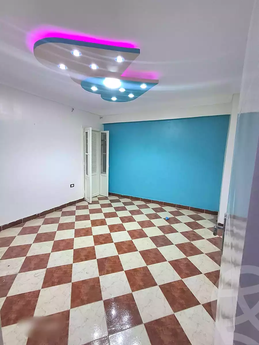 https://aqarmap.com.eg/en/listing/7014266-for-sale-alexandria-lsywf-el-falki