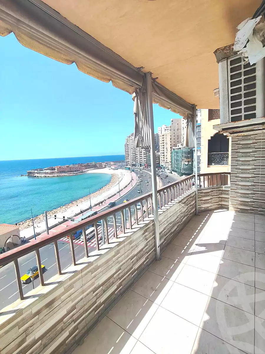 https://aqarmap.com.eg/ar/listing/7014290-for-sale-alexandria-sydy-bshr-tryq-ljysh