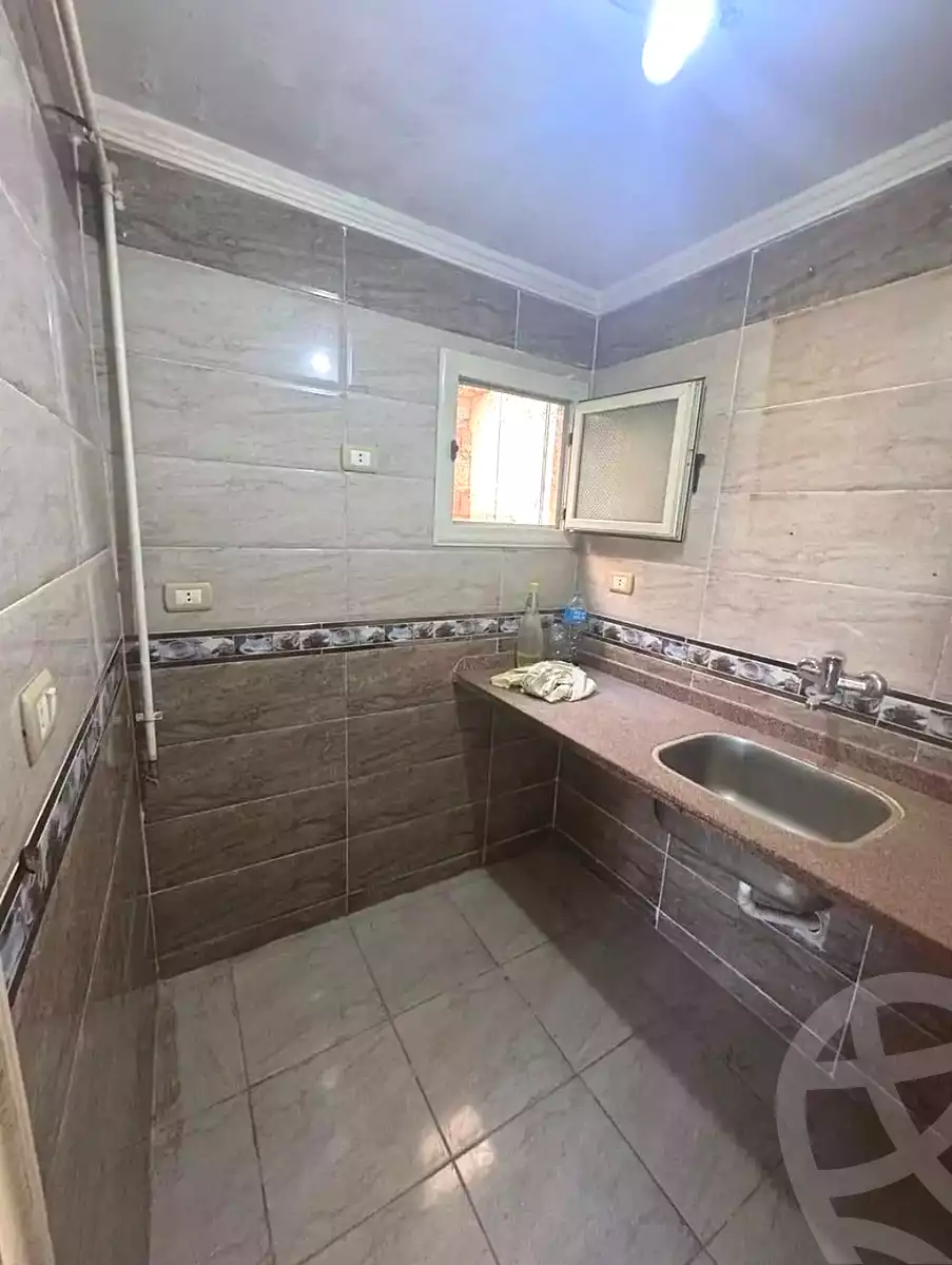 https://aqarmap.com.eg/en/listing/7014438-for-sale-alexandria-lsywf-el-falki