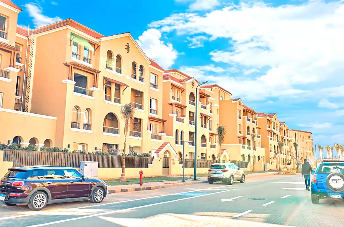 https://aqarmap.com.eg/ar/listing/7014711-for-sale-cairo-el-shorouk-compounds-maadi-view