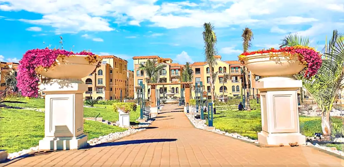 https://aqarmap.com.eg/ar/listing/7014724-for-sale-cairo-el-shorouk-compounds-maadi-view