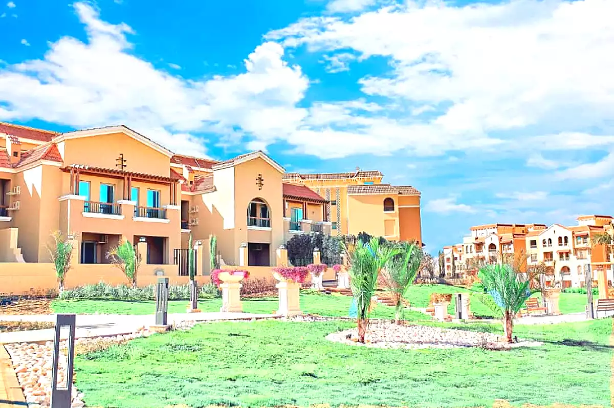 https://aqarmap.com.eg/ar/listing/7014724-for-sale-cairo-el-shorouk-compounds-maadi-view