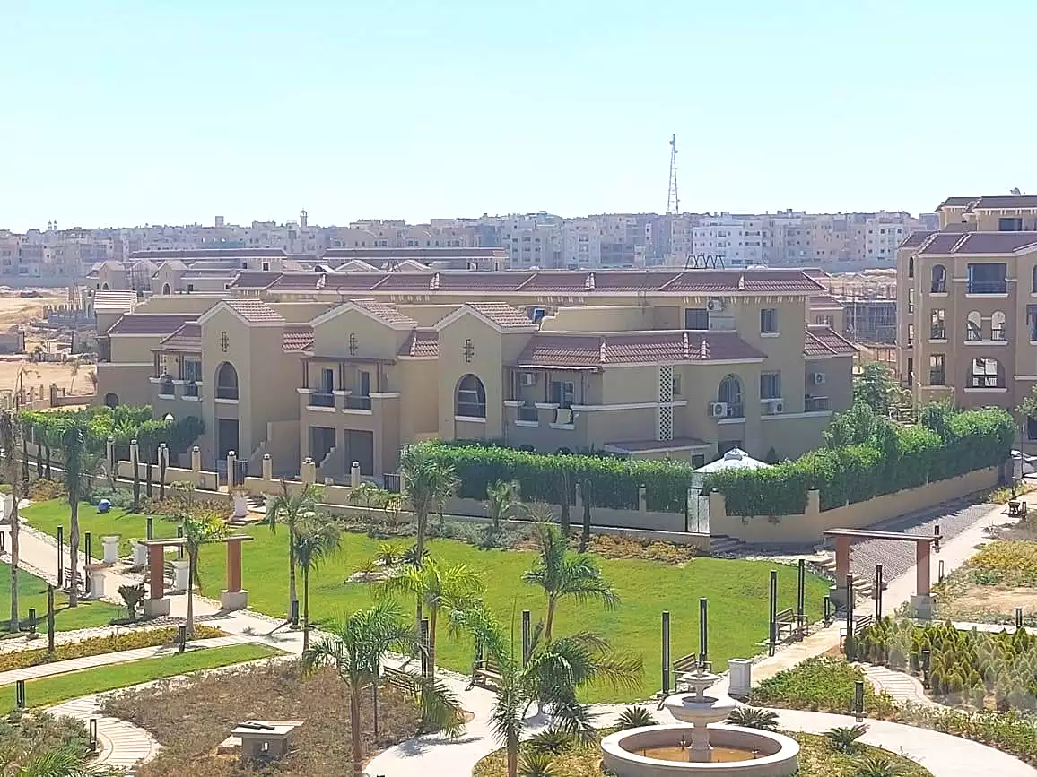 https://aqarmap.com.eg/ar/listing/7014784-for-sale-cairo-el-shorouk-compounds-maadi-view